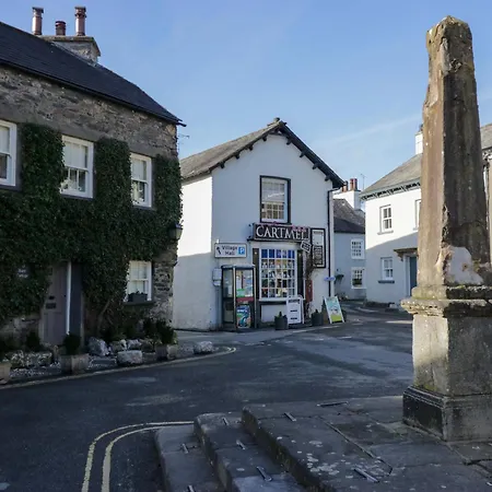 Elderflower * Grange-over-Sands