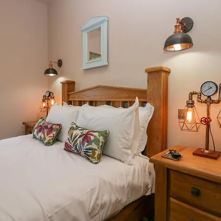 Elderflower * Grange-over-Sands